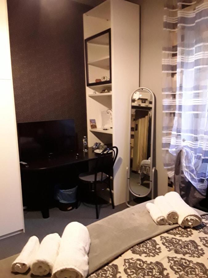 Bed and Breakfast Ambrabed Lunghezza Station Экстерьер фото